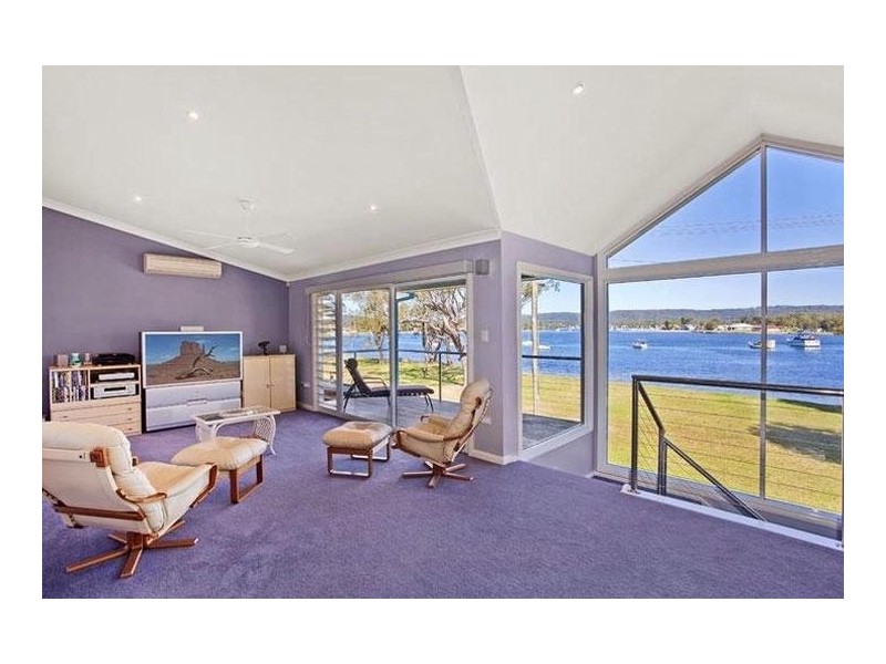 11 Paringa Avenue, Davistown NSW 2251