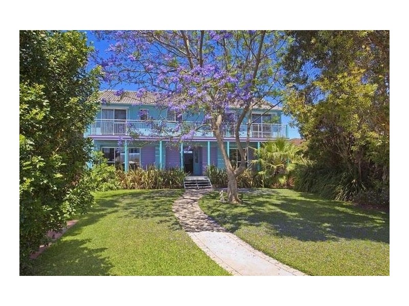 11 Paringa Avenue, Davistown NSW 2251