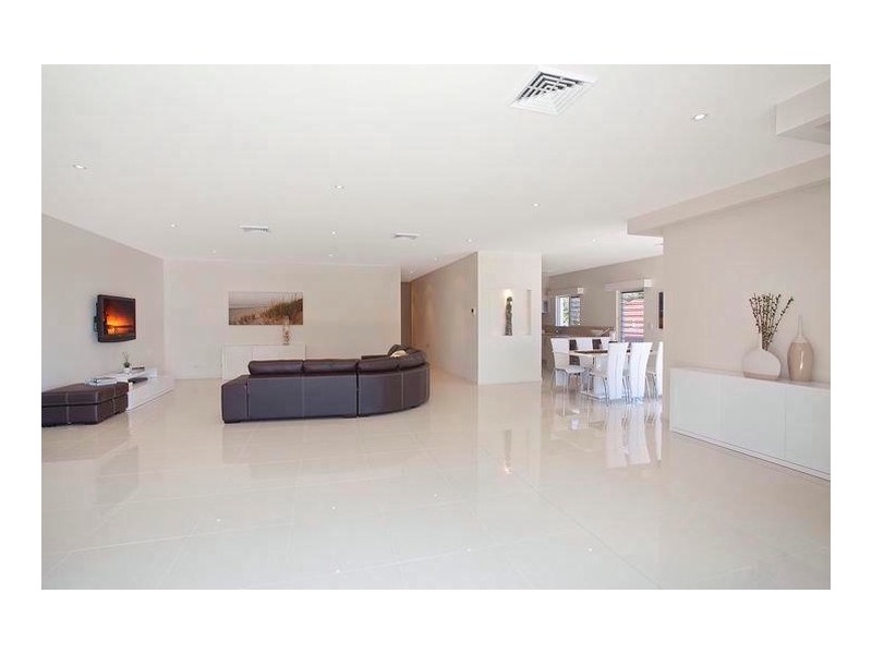 3/20 Maroomba Road, Terrigal NSW 2260