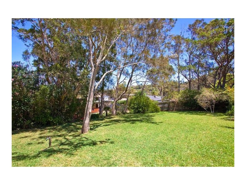 38 Del Rio Drive, Copacabana NSW 2251