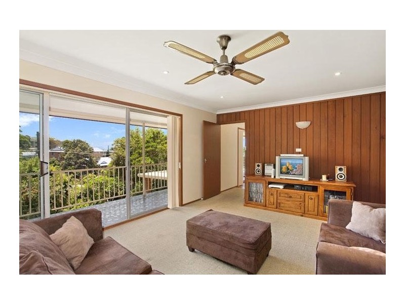 24 Auld Street, Terrigal NSW 2260