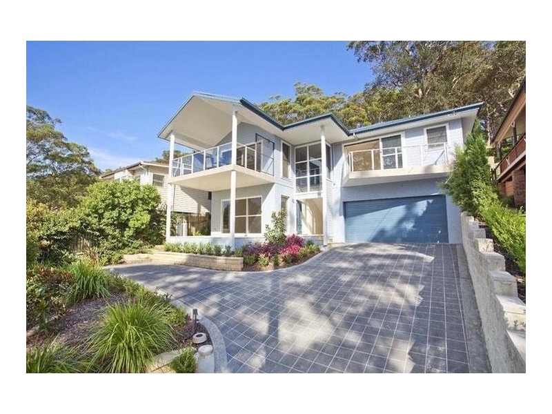 99 Broadwater Drive, Saratoga NSW 2251