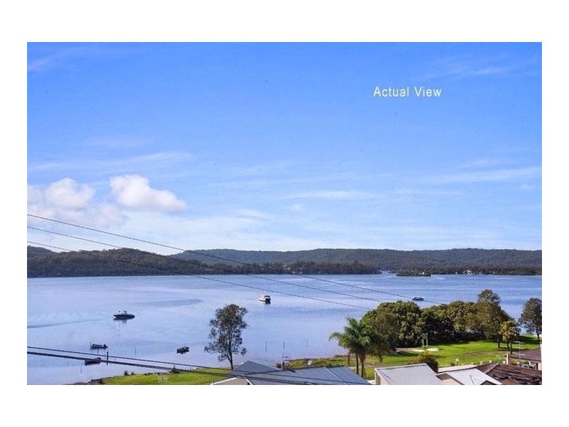 99 Broadwater Drive, Saratoga NSW 2251