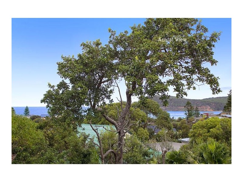 16 Fiesta Crescent, Copacabana NSW 2251