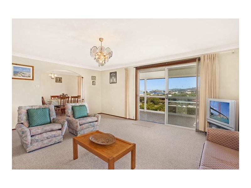 11 Lumeah Avenue, Wamberal NSW 2260
