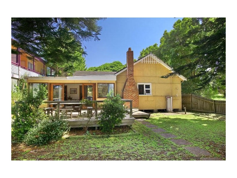 13 Ficus Avenue, Avoca Beach NSW 2251