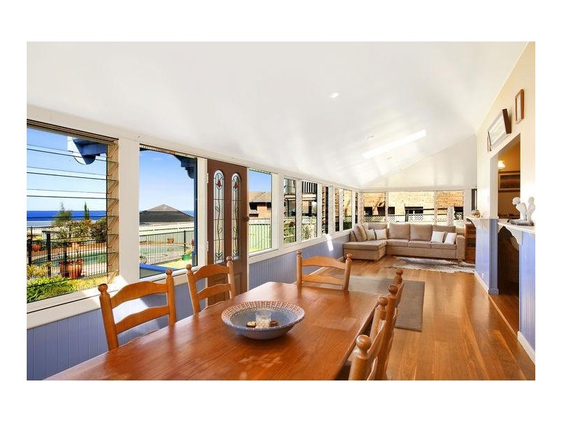 8 Branga Avenue, Copacabana NSW 2251