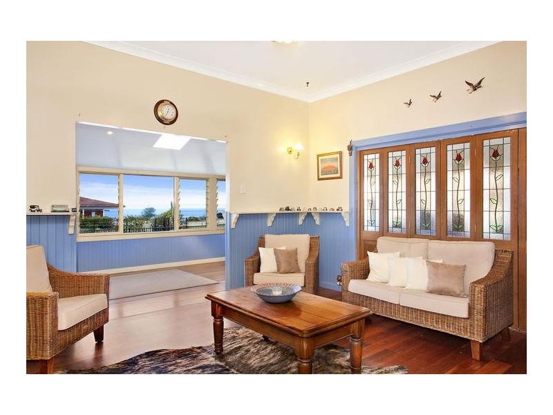 8 Branga Avenue, Copacabana NSW 2251