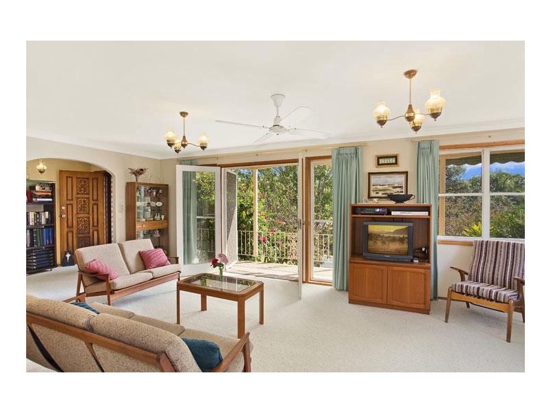 56 Old Gosford Road, Wamberal NSW 2260