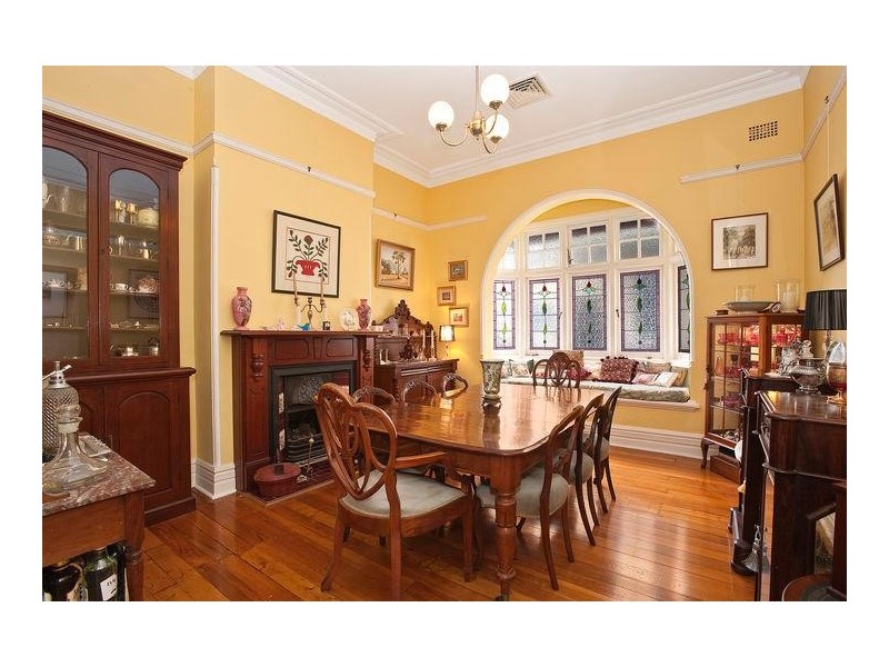 76 Avenue Road, Mosman NSW 2088