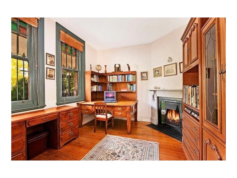 136 Blues Point Road, Mcmahons Point NSW 2060