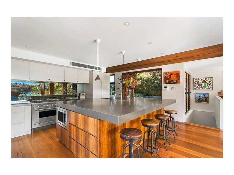 5 Sandy Bay Road, Clontarf NSW 2093