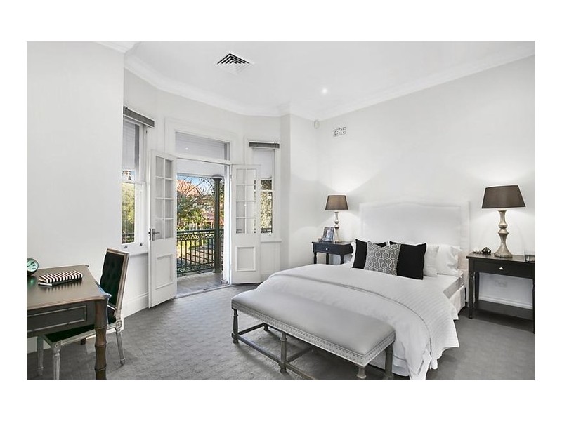 138 Raglan Street, Mosman NSW 2088