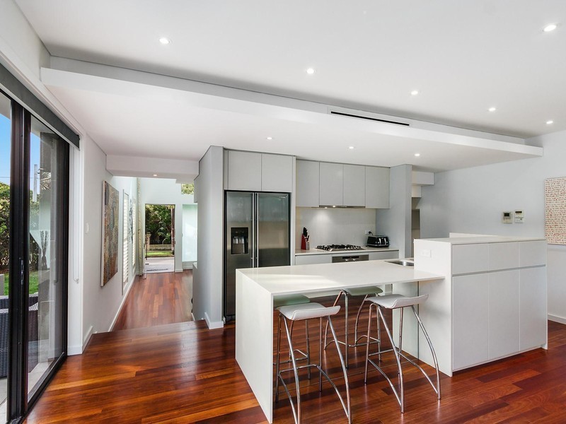 2J Middle Head Road, Mosman NSW 2088