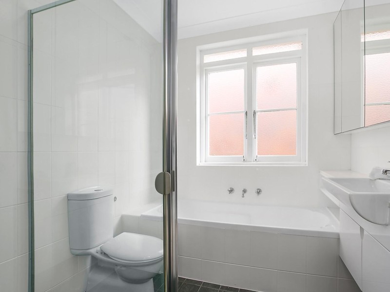 4/11 The Esplanade, Mosman NSW 2088