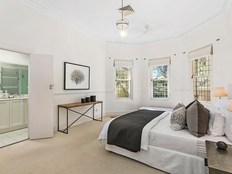 22 Bradleys Head Road, Mosman NSW 2088