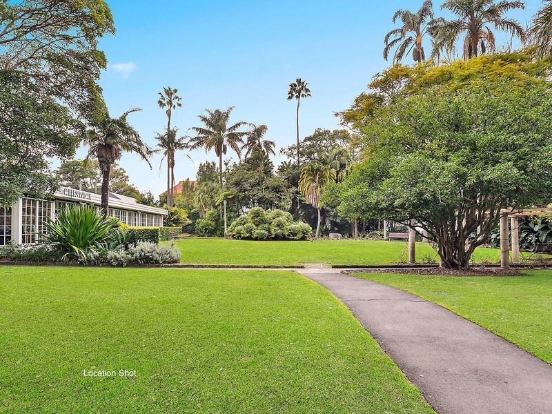 102 Old South Head Road, Woollahra NSW 2025