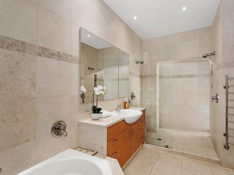 6 Lavoni Street, Mosman NSW 2088