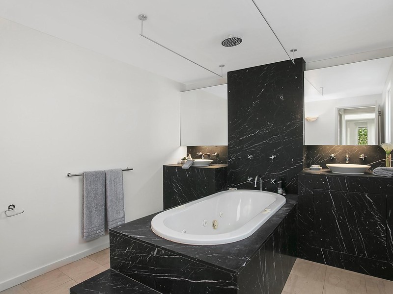 9 The Barbette, Castlecrag NSW 2068