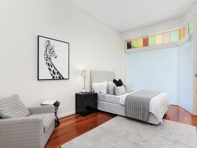 131 Avenue Road, Mosman NSW 2088