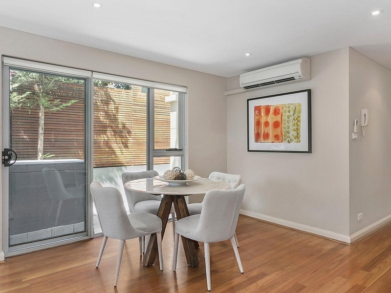 2/100 Ourimbah Road, Mosman NSW 2088