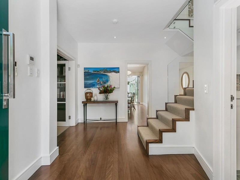 25 Bradleys Head Road, Mosman NSW 2088