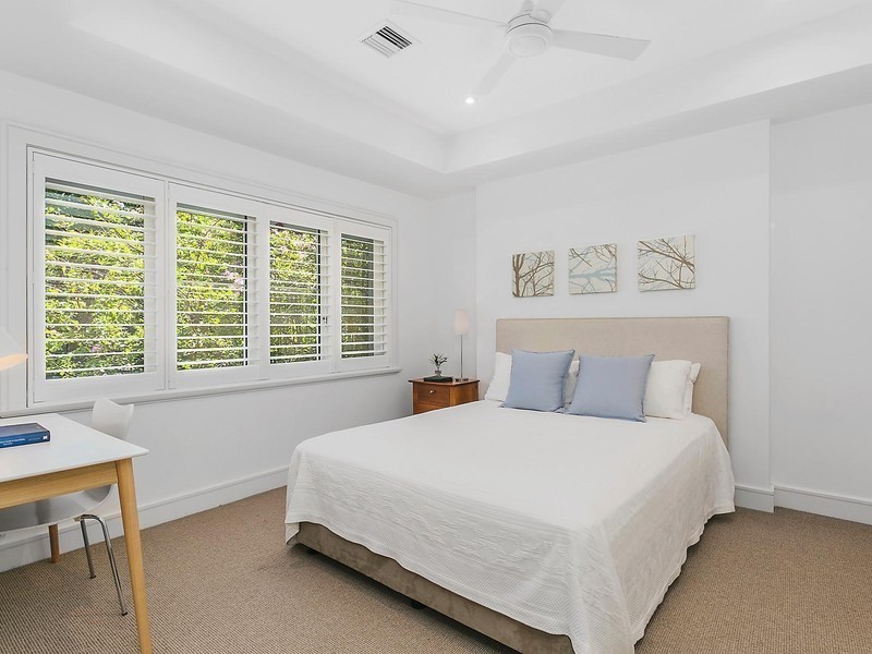 25 Bradleys Head Road, Mosman NSW 2088