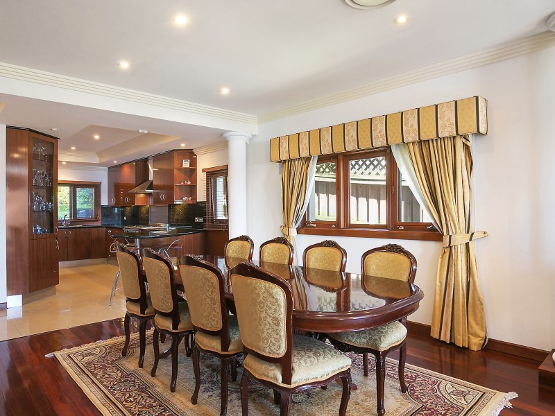 16 Upper Spit Road, Mosman NSW 2088