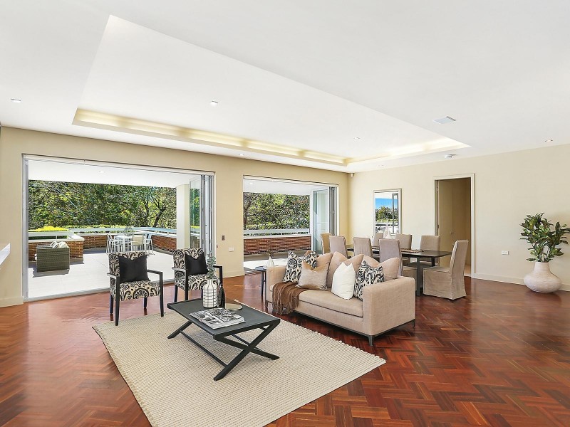 2/55 Pentecost Avenue, Pymble NSW 2073
