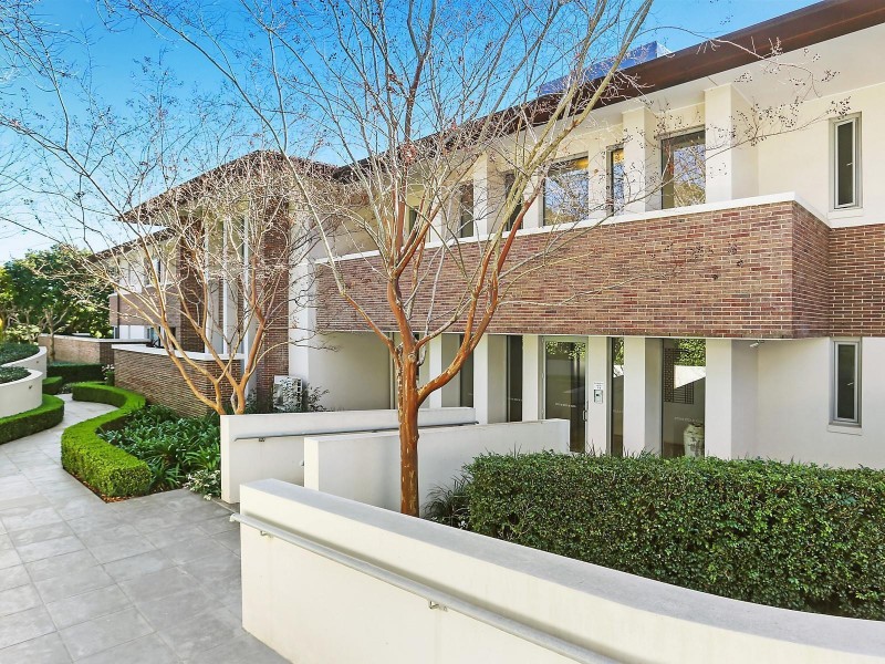 2/55 Pentecost Avenue, Pymble NSW 2073
