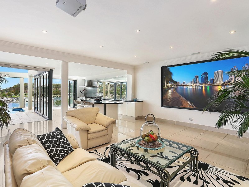 1A Laura Street, Seaforth NSW 2092