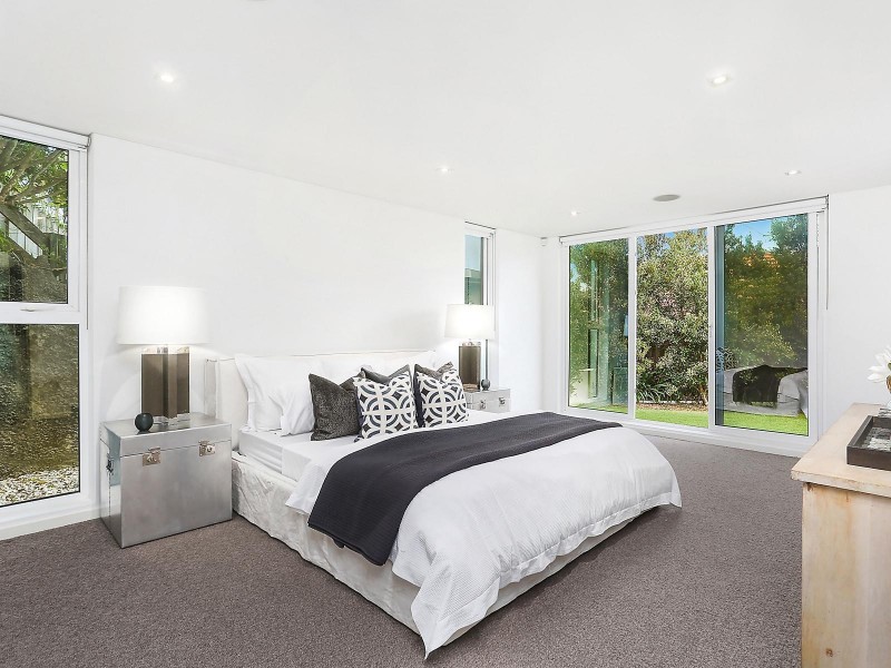 2 Old Sydney Road, Seaforth NSW 2092