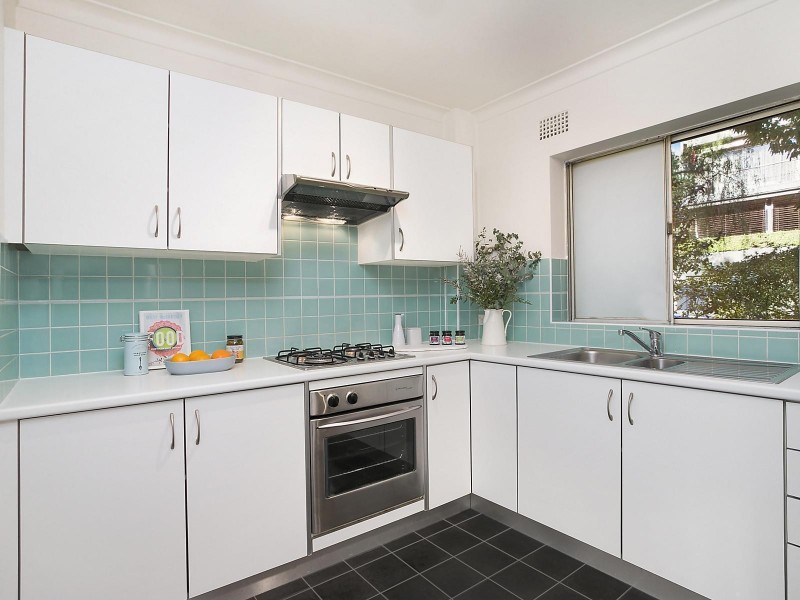 2/4 Badham Avenue, Mosman NSW 2088