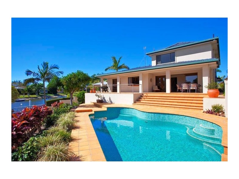 24 Donegal Crescent, Sorrento QLD 4217