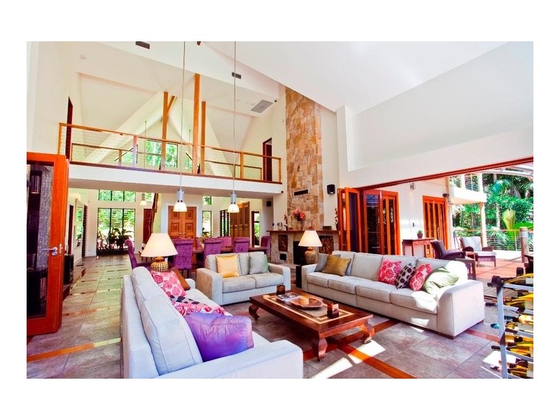 240 Geissmann Drive, North Tamborine QLD 4272