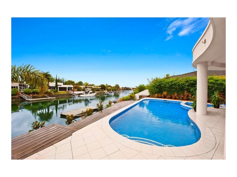 7077 Keyside Close, Sanctuary Cove QLD 4212