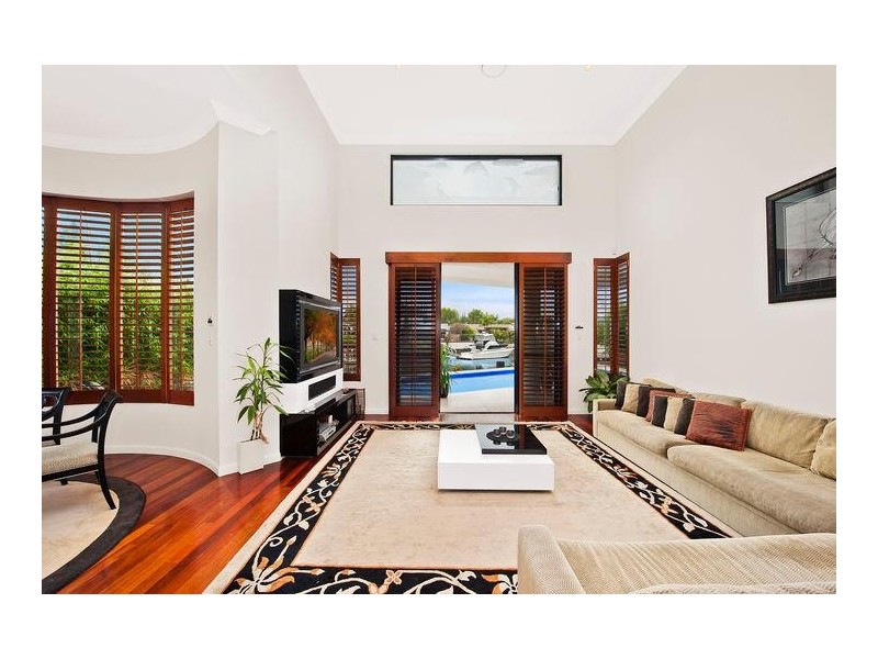 7077 Keyside Close, Sanctuary Cove QLD 4212