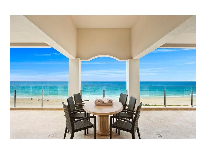 51 Hedges Avenue, Mermaid Beach QLD 4218