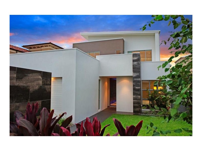 8073 Riverside Drive, Sanctuary Cove QLD 4212
