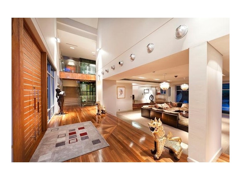 156 Tallai Road, Tallai QLD 4213