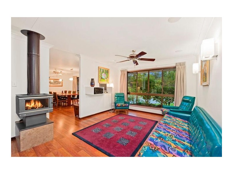 13 Wallaby Drive, Mudgeeraba QLD 4213