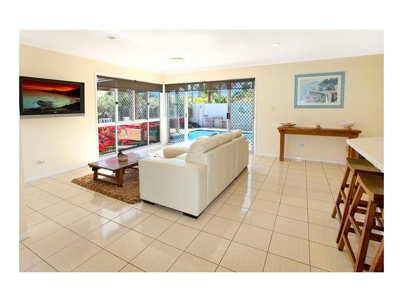 1 Kuranda Drive, Robina QLD 4226