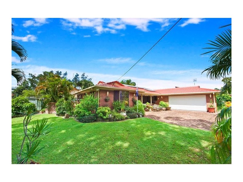 9 Mercedes Place, Bundall QLD 4217