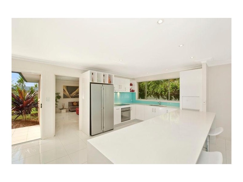 24 Rapallo Avenue, Isle Of Capri QLD 4217