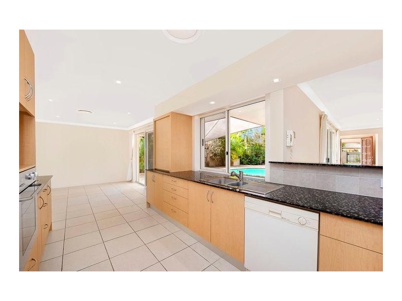 20 Buccaneer Court, Paradise Waters QLD 4217
