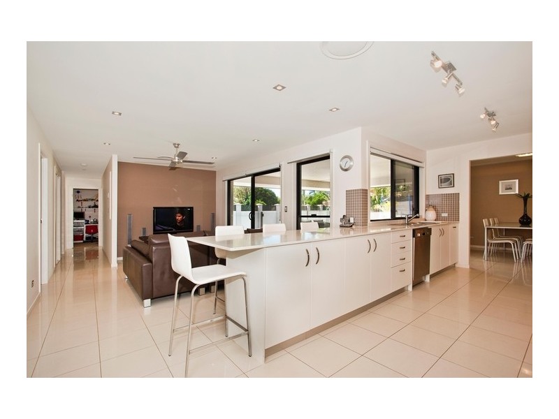 5 Turaco Court, Burleigh Waters QLD 4220