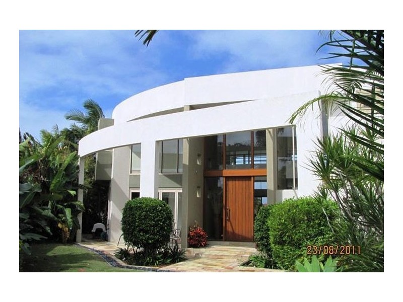 21 Montego Court, Mermaid Waters QLD 4218