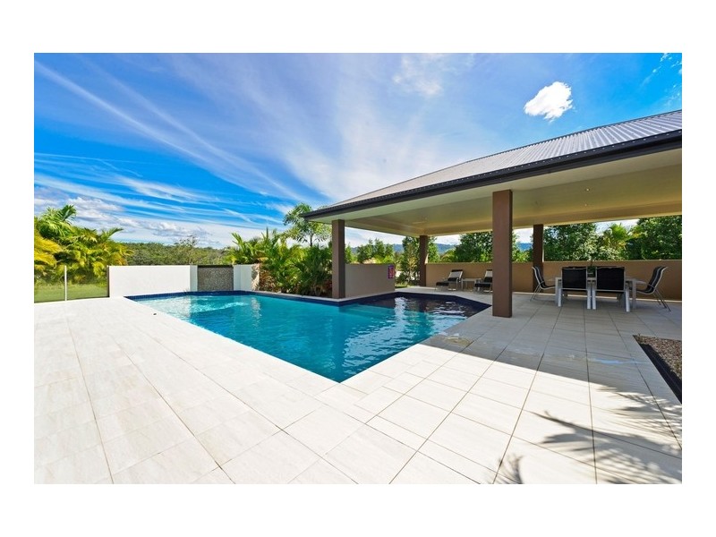 20 Waldorf Place, Maudsland QLD 4210