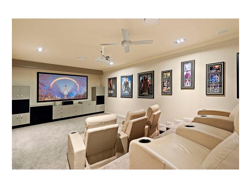 20 Waldorf Place, Maudsland QLD 4210