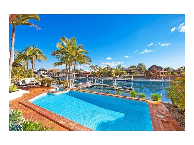 12 Buccaneer Court, Paradise Waters QLD 4217